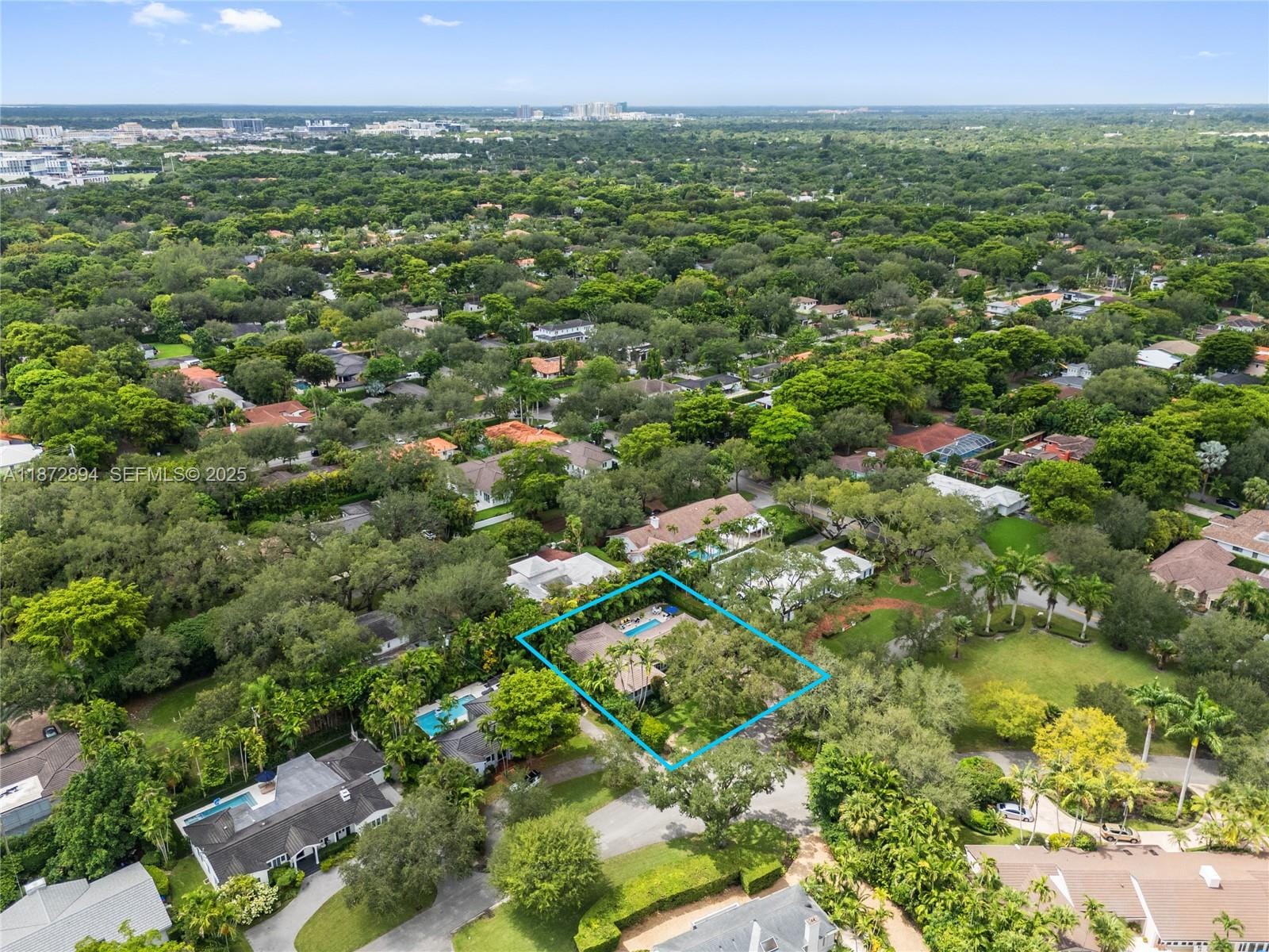 1360 Mendavia Avenue, Coral Gables, FL 33146 photo 10