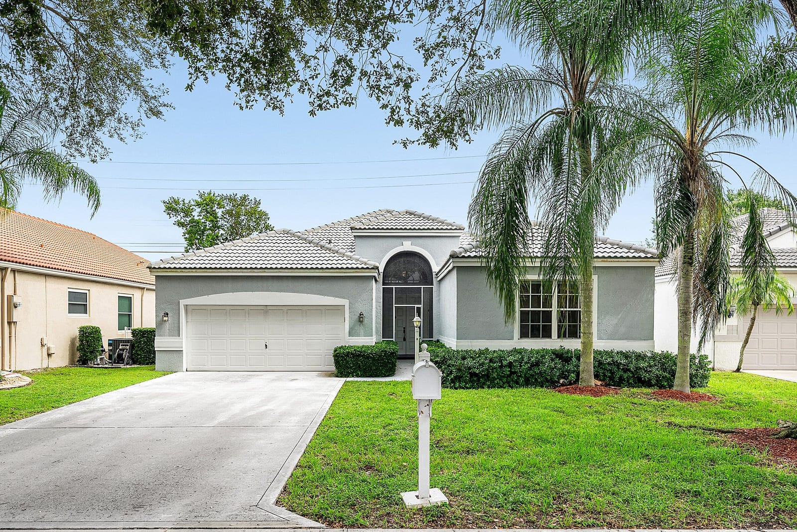 6549 NW 80th Drive — photo 3
