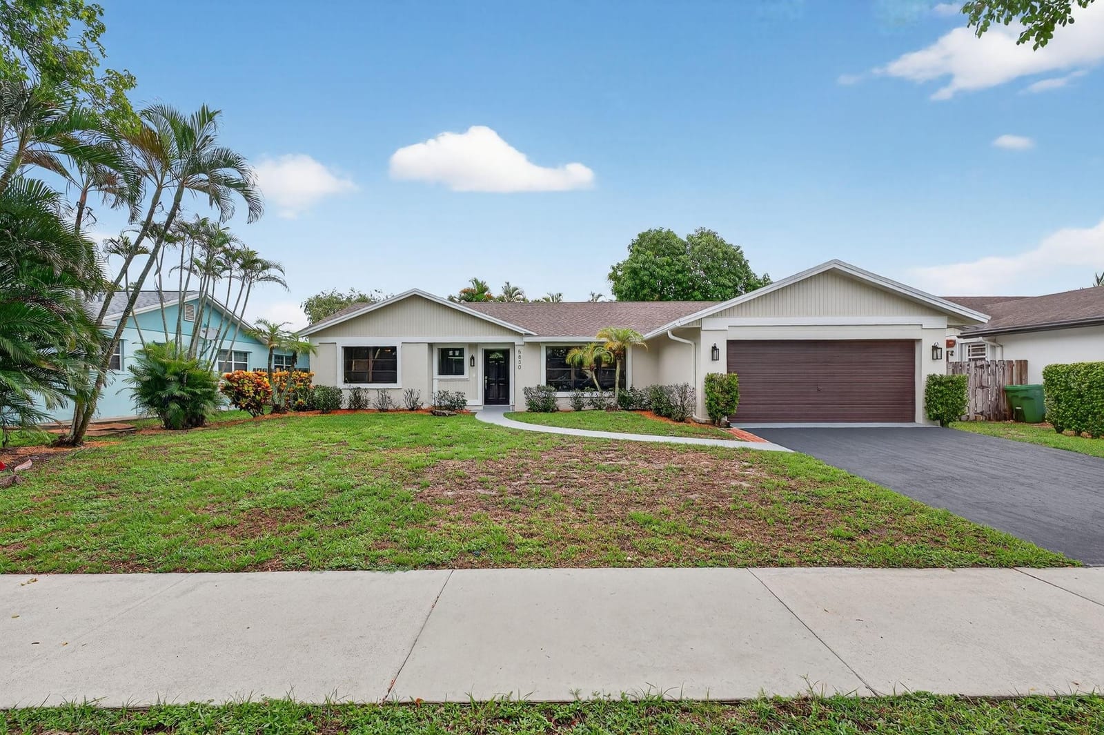 5830 SW 120th Avenue, Cooper City, FL 33330