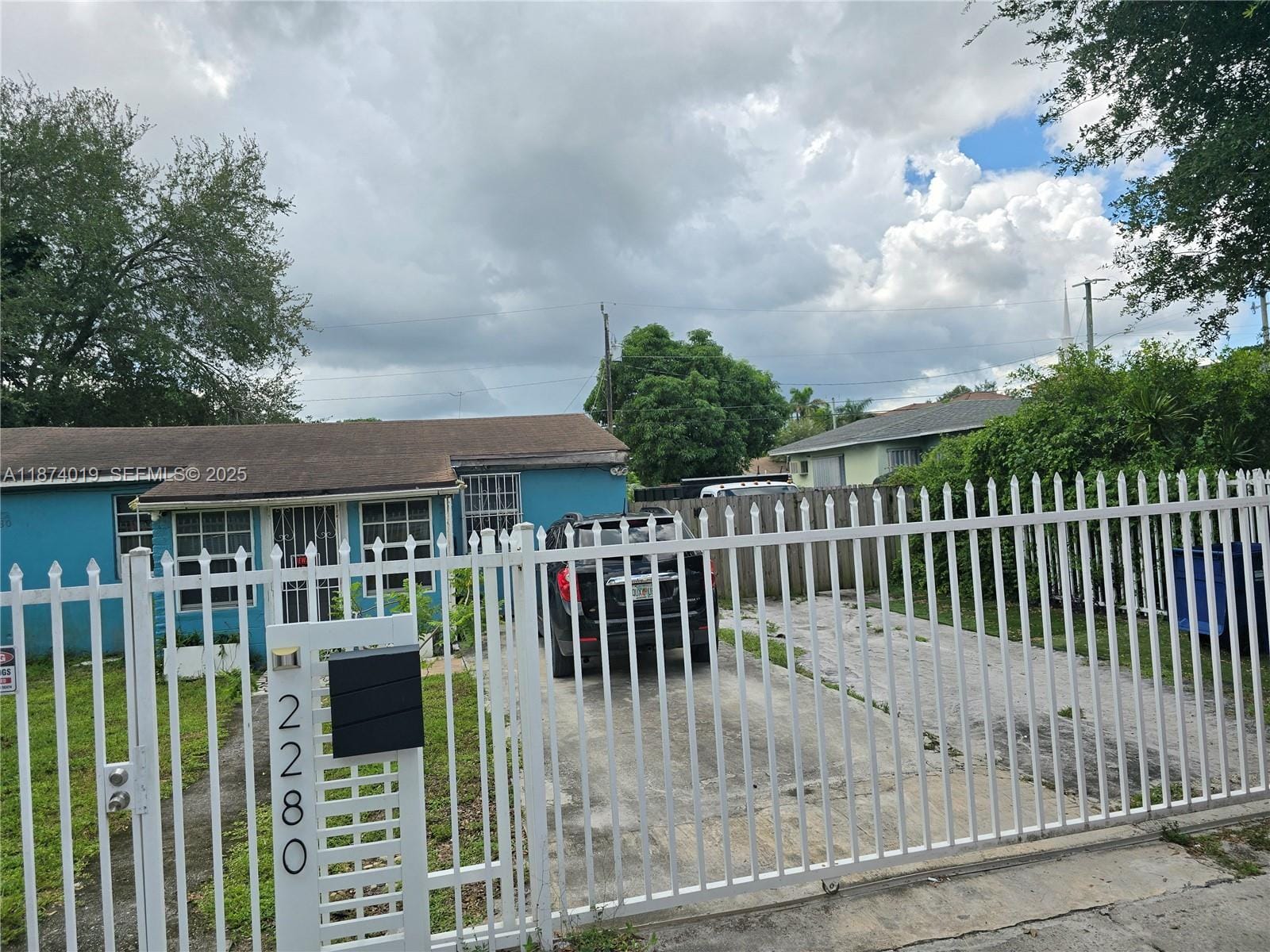 2280 NW 93rd Terrace, Miami, FL 33147 photo 2