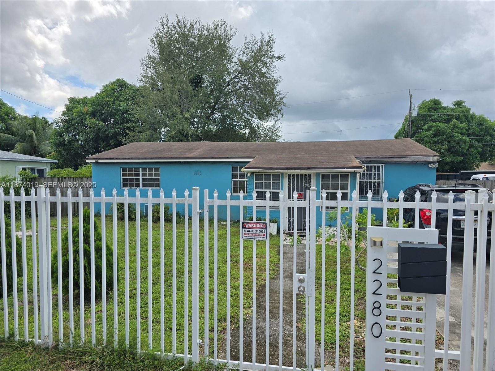 2280 NW 93rd Terrace, Miami, FL 33147 photo 4