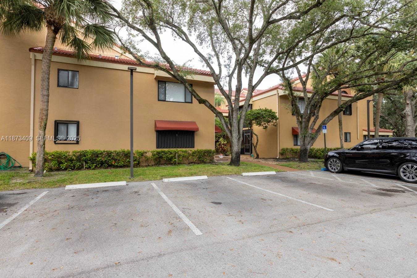 15525 Miami Lakeway N 106-8, Miami Lakes, FL 33014 photo 25