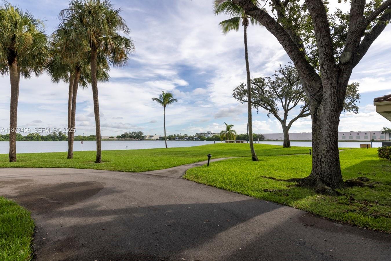15525 Miami Lakeway N 106-8, Miami Lakes, FL 33014 photo 28