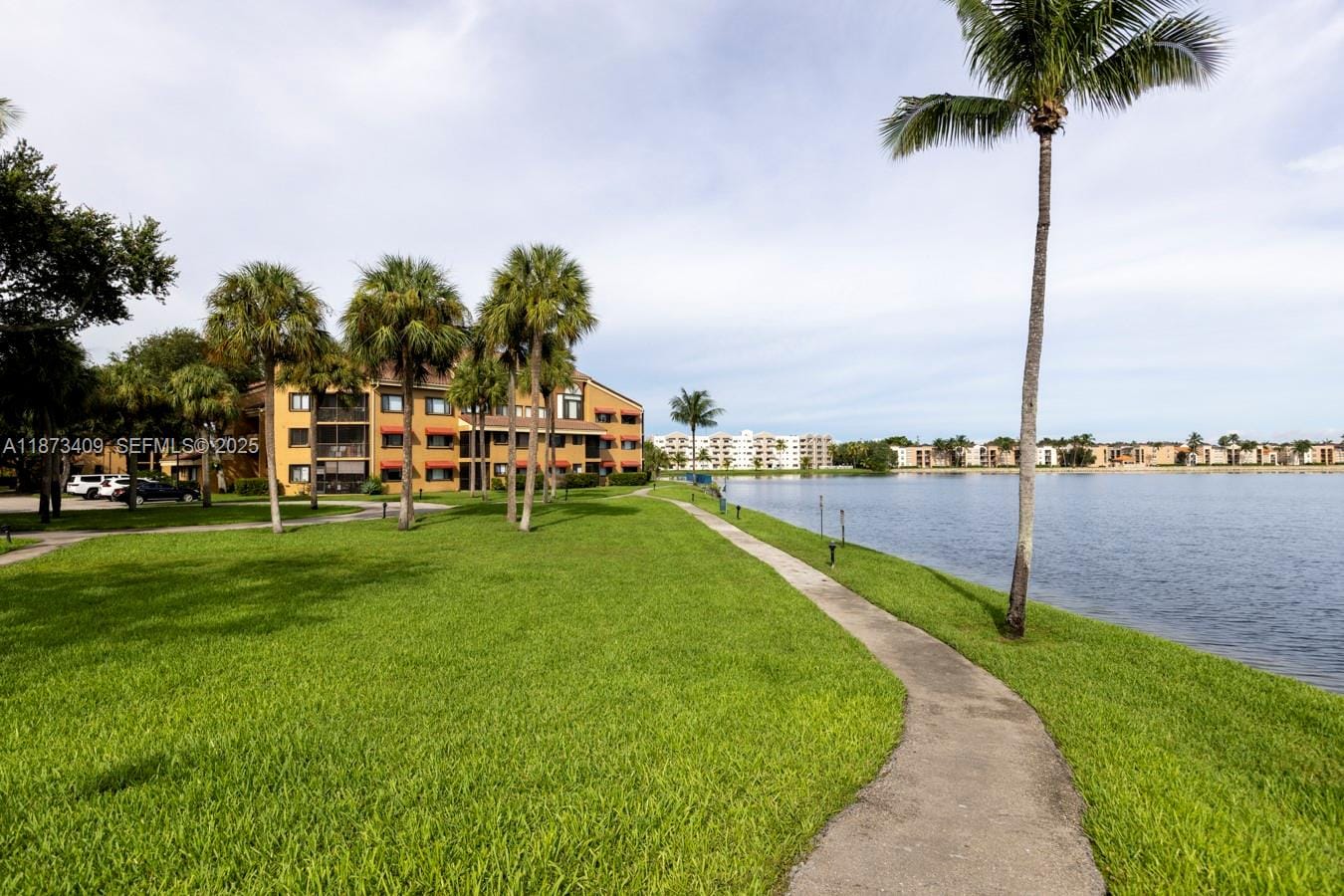 15525 Miami Lakeway N 106-8, Miami Lakes, FL 33014 photo 30