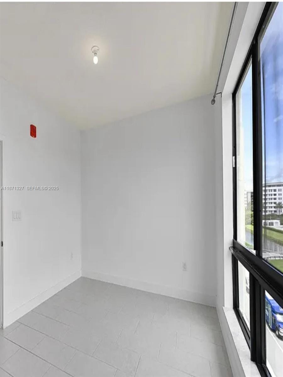 8167 NW 41st Street E-406, Doral, FL 33166 photo 17