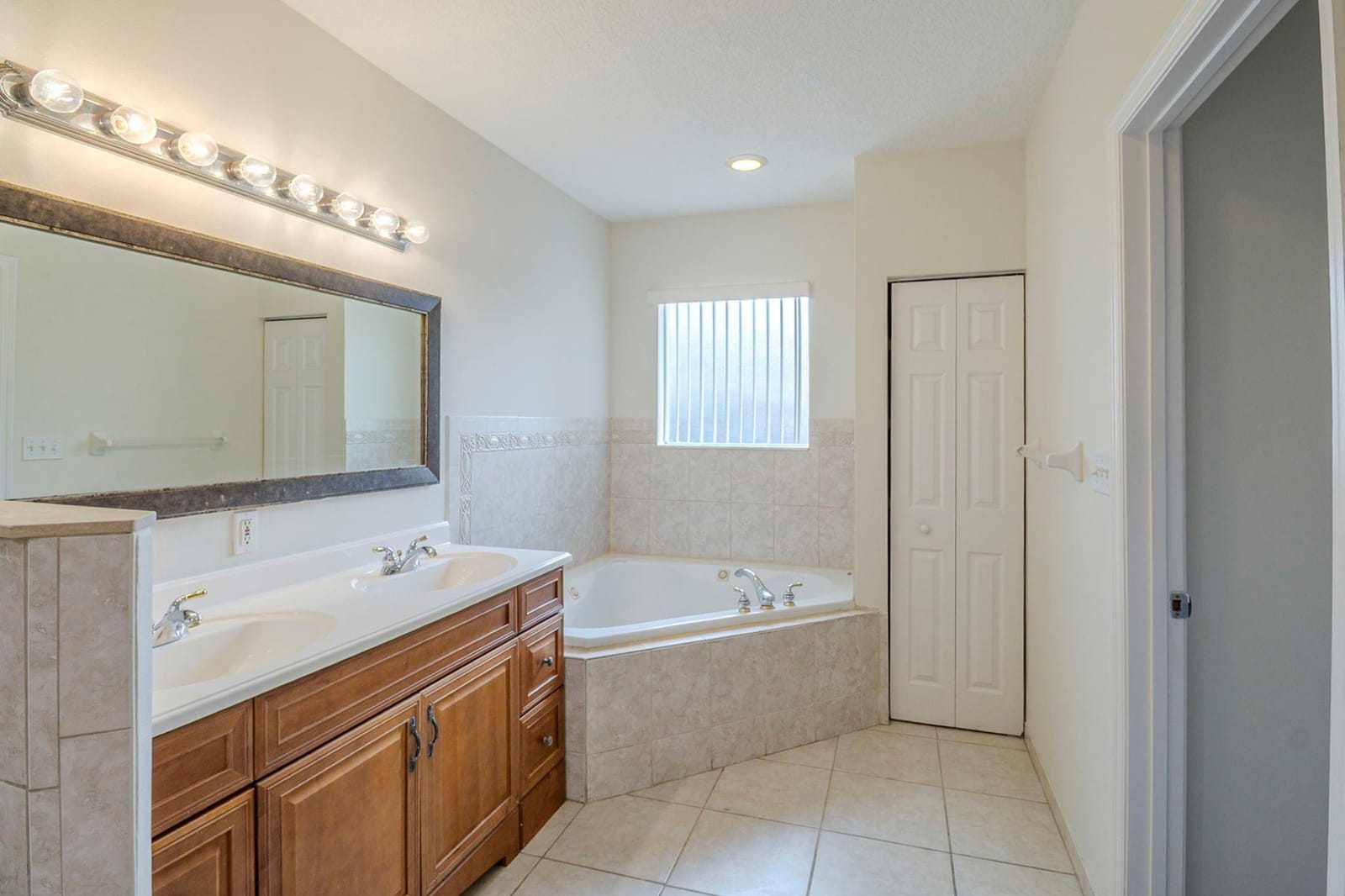 132 SE 4th Avenue, Boynton Beach, FL 33435 photo 18