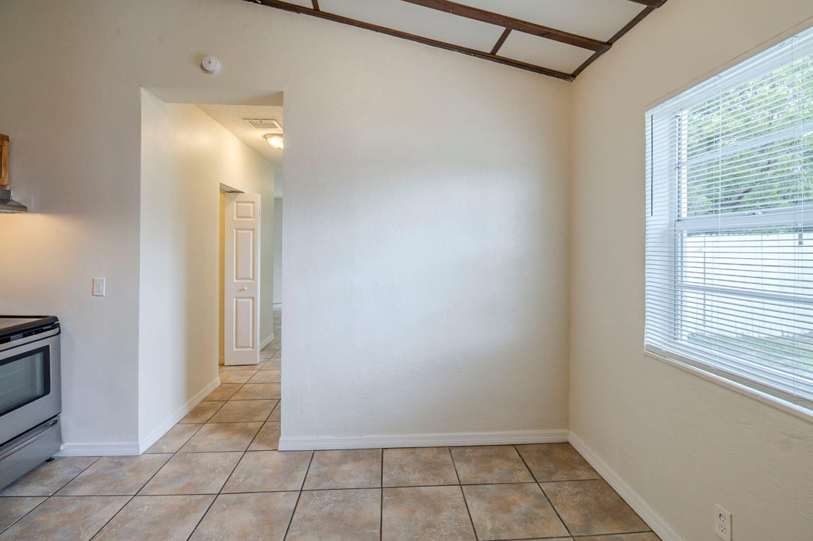 132 SE 4th Avenue, Boynton Beach, FL 33435 photo 9