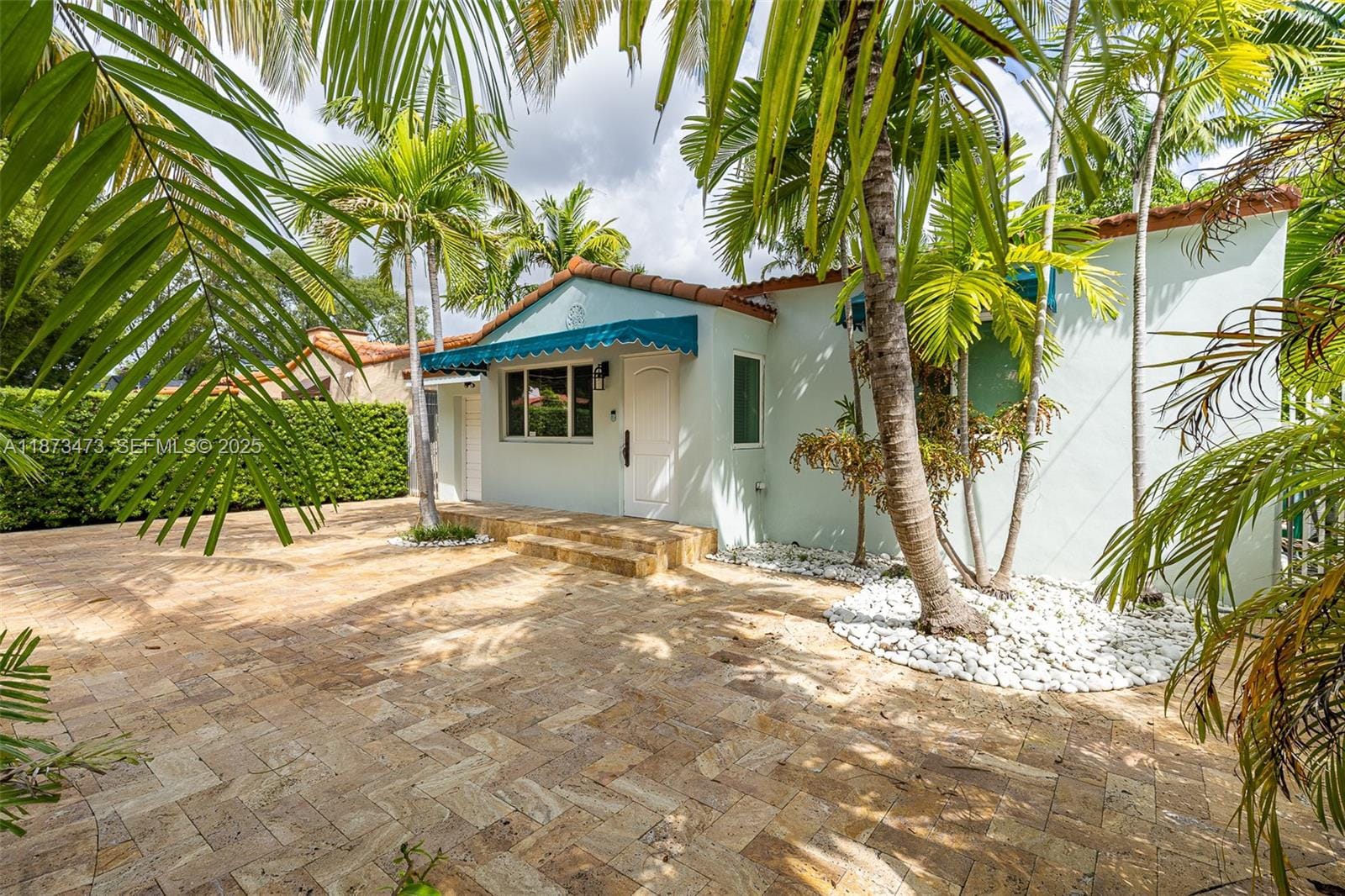 1711 SW 18th Street, Miami, FL 33145 photo 2