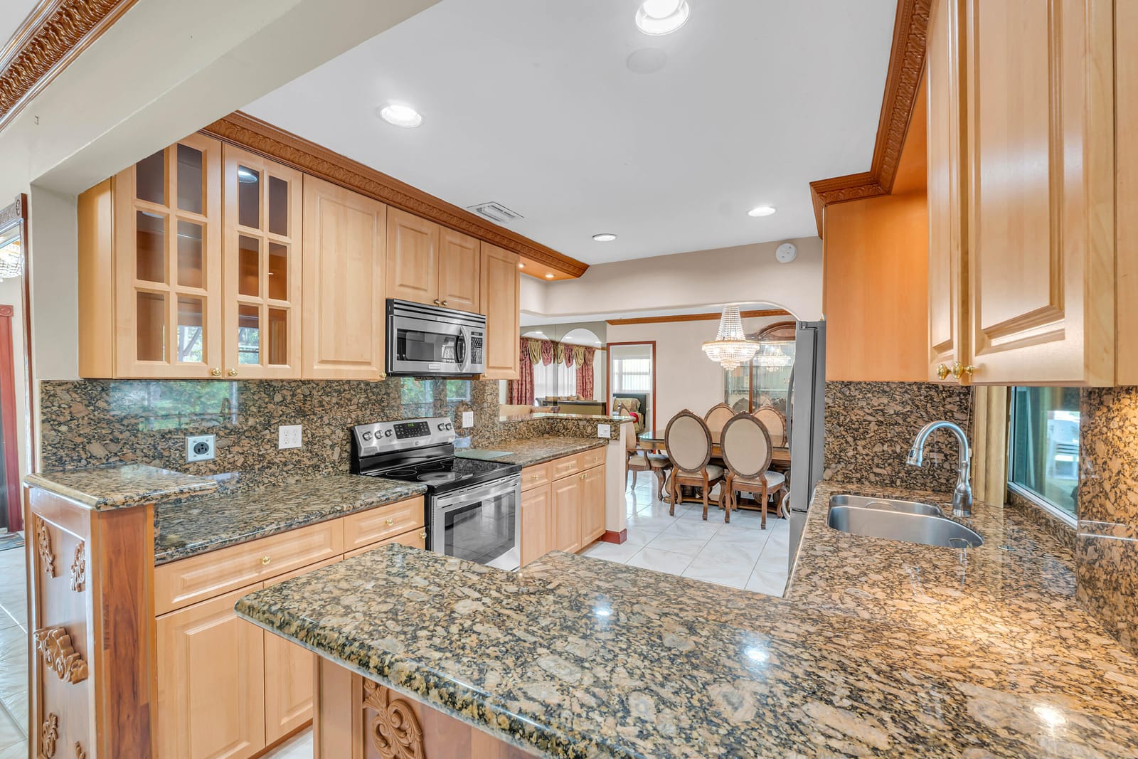 4040 NW 106 Drive, Coral Springs, FL 33065 photo 4