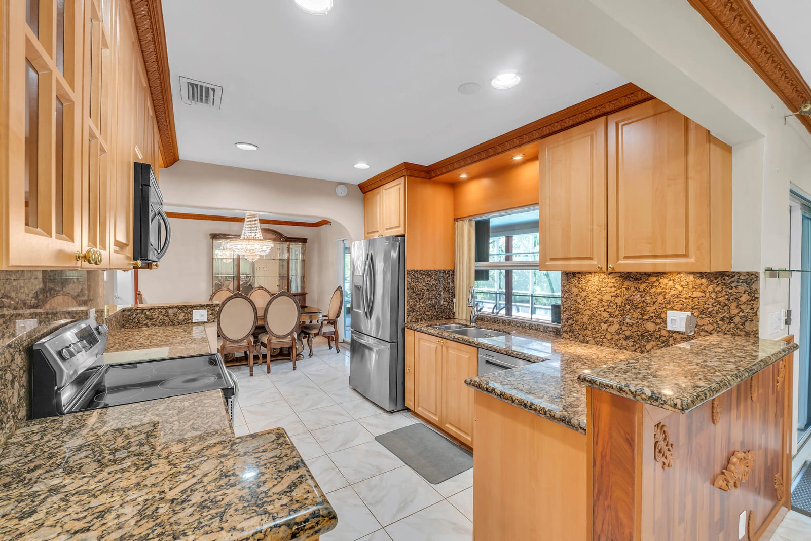 4040 NW 106 Drive, Coral Springs, FL 33065 photo 8