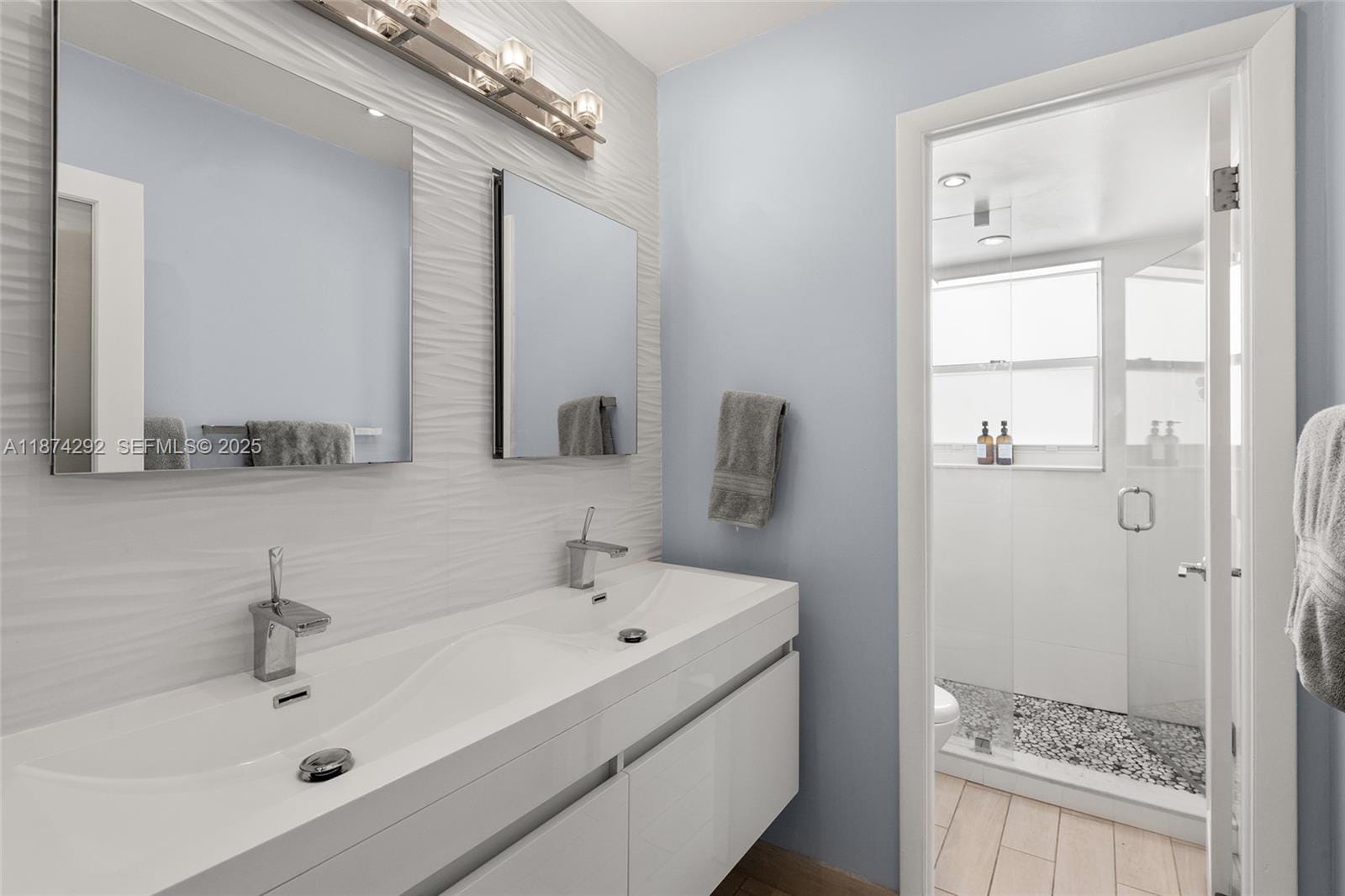 1519 Drexel Avenue 402, Miami Beach, FL 33139 photo 5