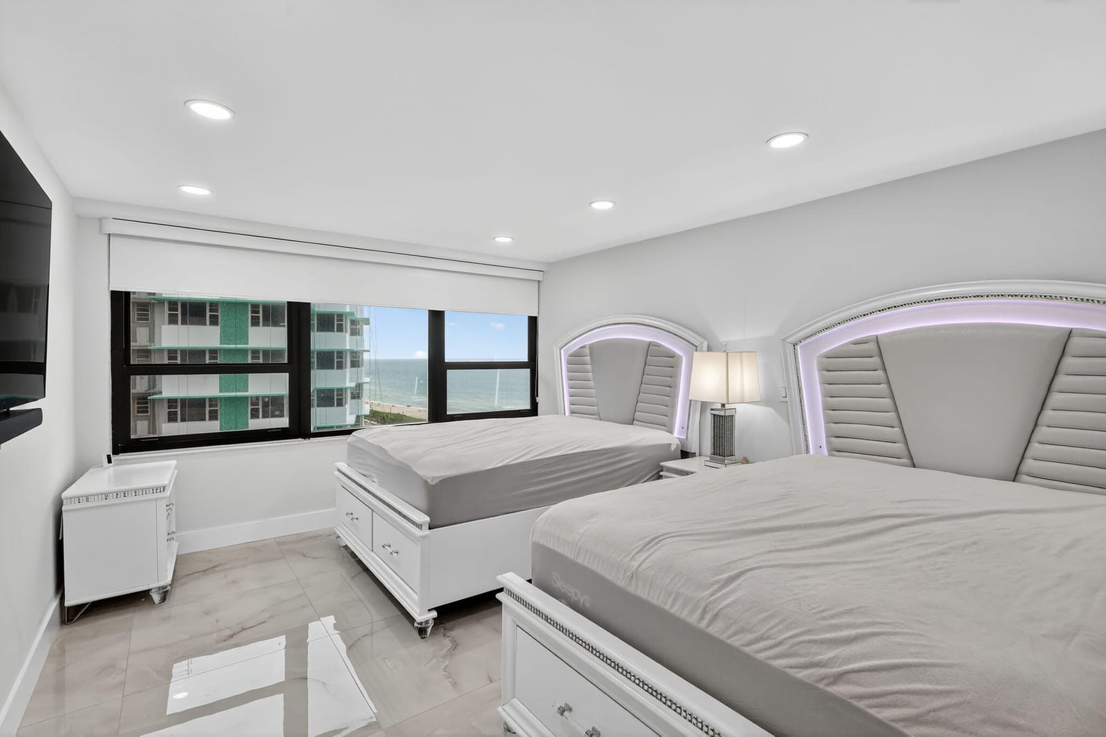 5225 Collins Avenue 1408 — photo 10