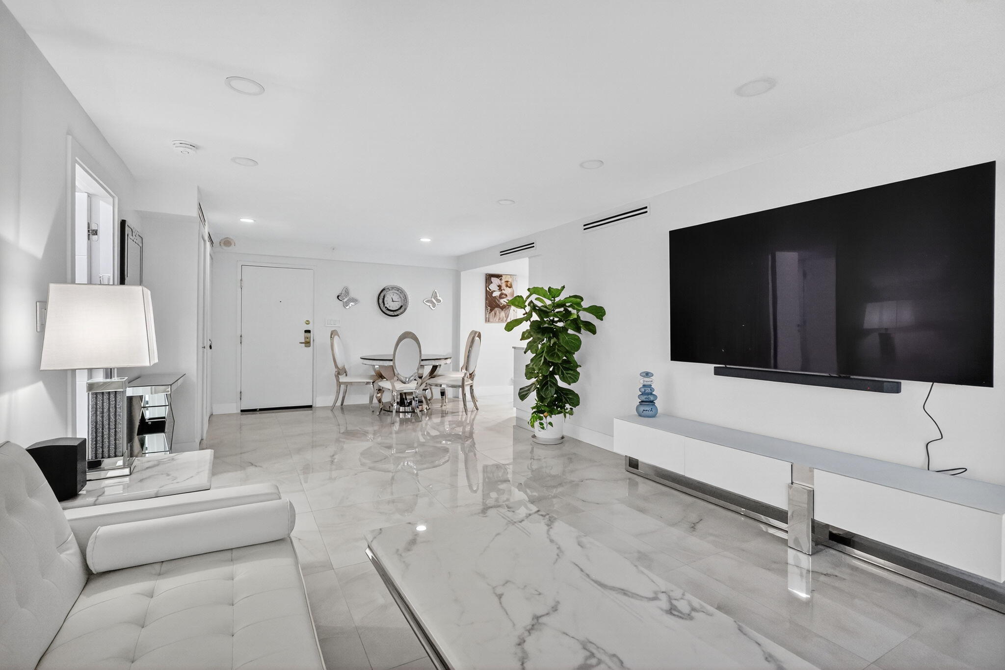 5225 Collins Avenue 1408, Miami Beach, FL 33140, Miami Beach