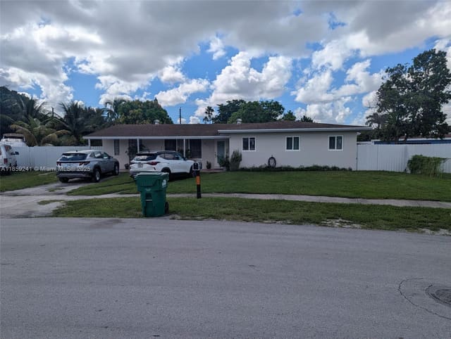 4720 NW 179th Street, Miami Gardens, FL 33055