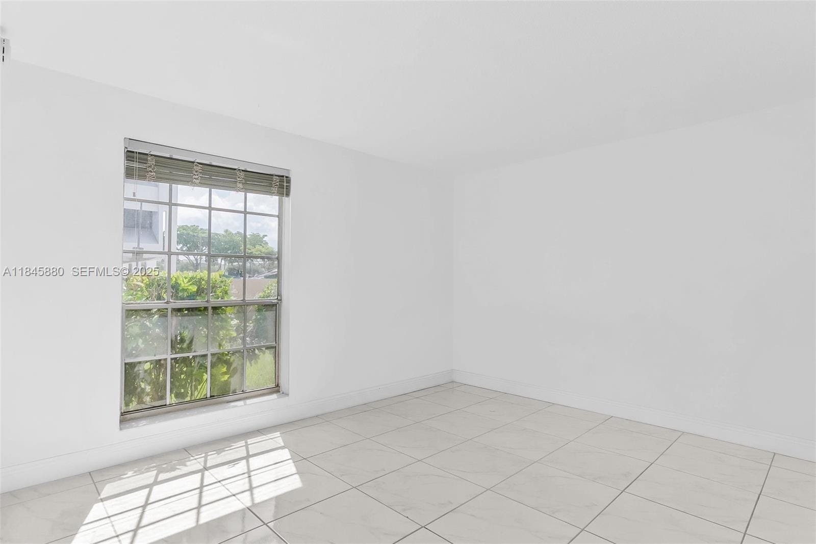 10748 N Kendall Drive N11, Miami, FL 33176 photo 11