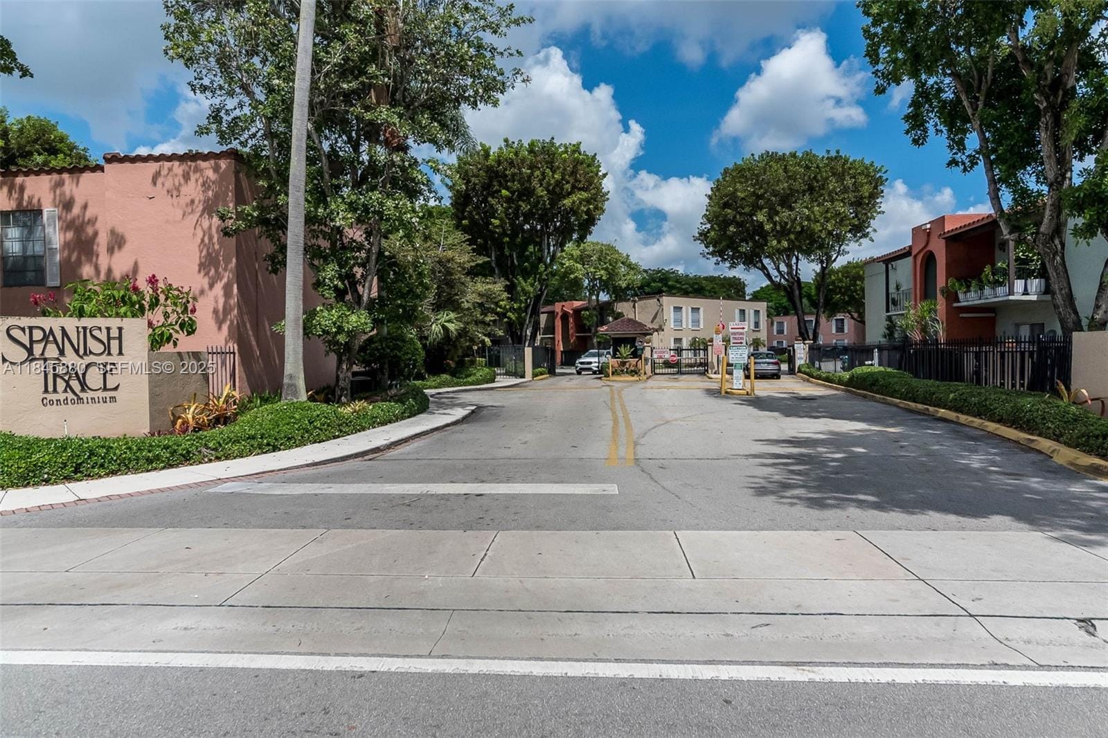 10748 N Kendall Drive N11, Miami, FL 33176 photo 17