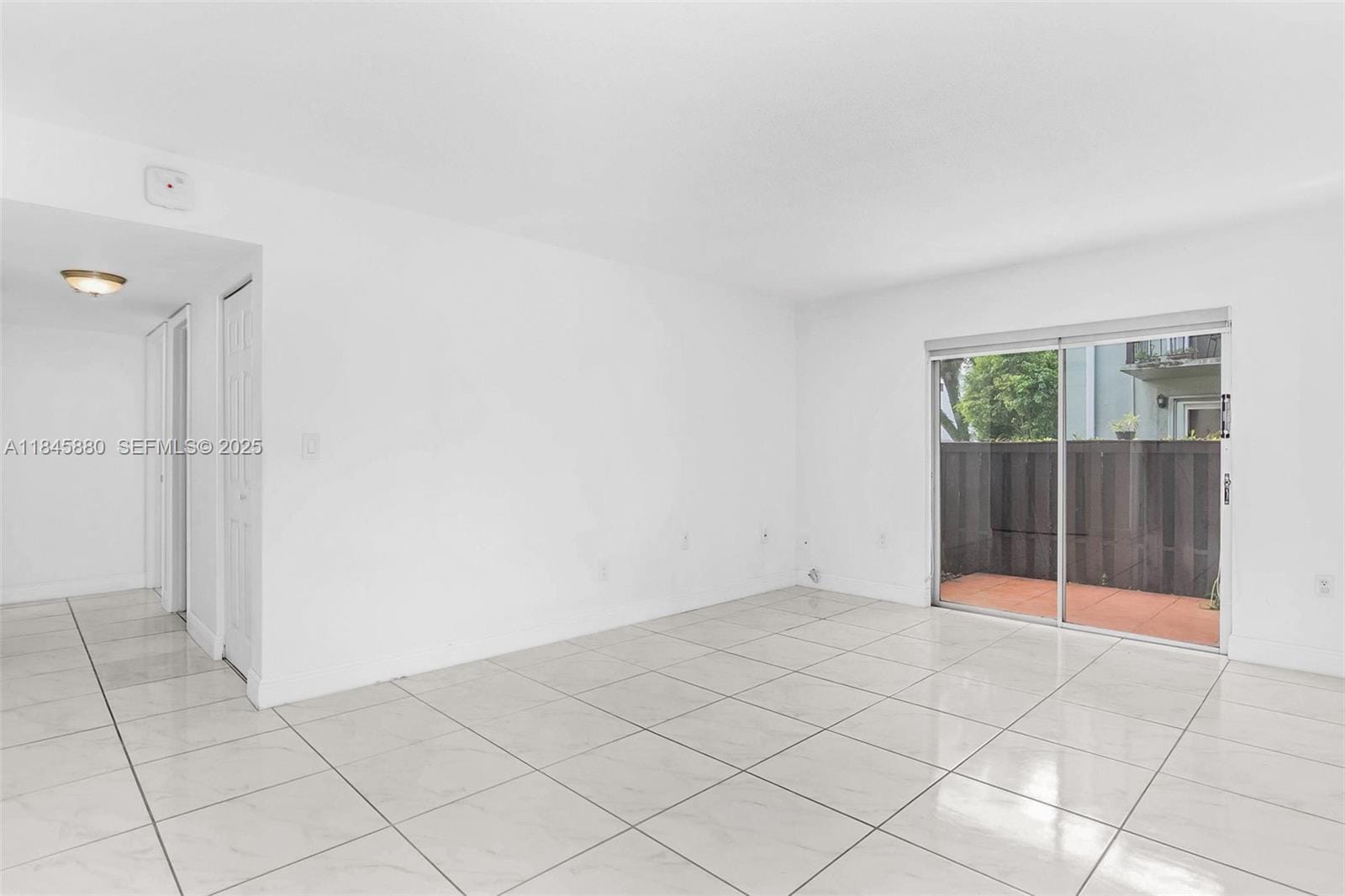 10748 N Kendall Drive N11, Miami, FL 33176 photo 3