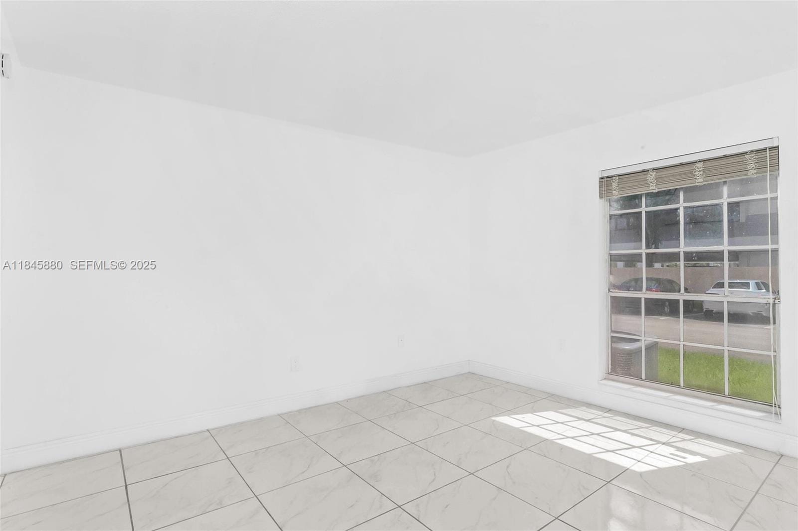 10748 N Kendall Drive N11, Miami, FL 33176 photo 8