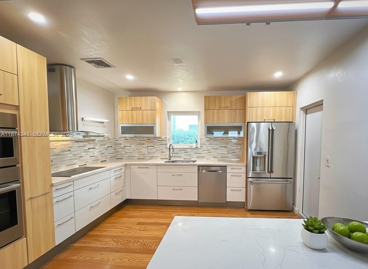 40 SW 30th Road, Miami, FL 33129 photo 3