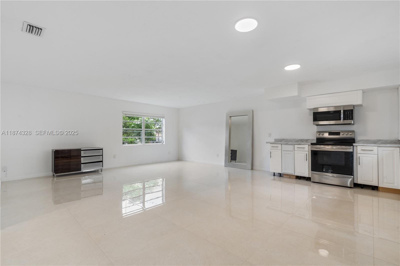 13801 Monroe Street — photo 11