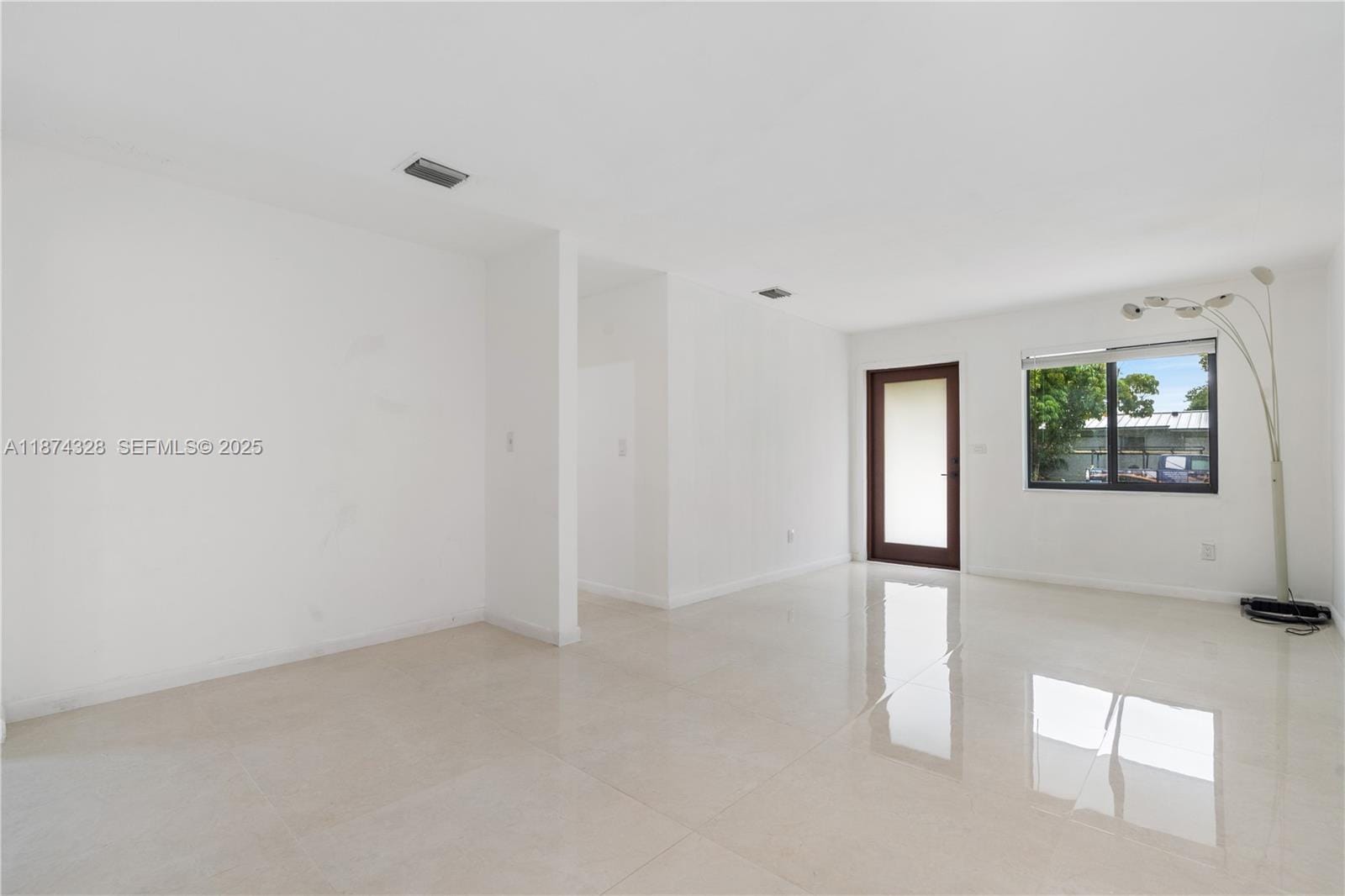 13801 Monroe Street — photo 7