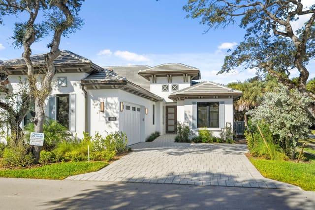 1988 Frosted Turquoise Way, sold in Seaglass P. D., Vero Beach, FL
