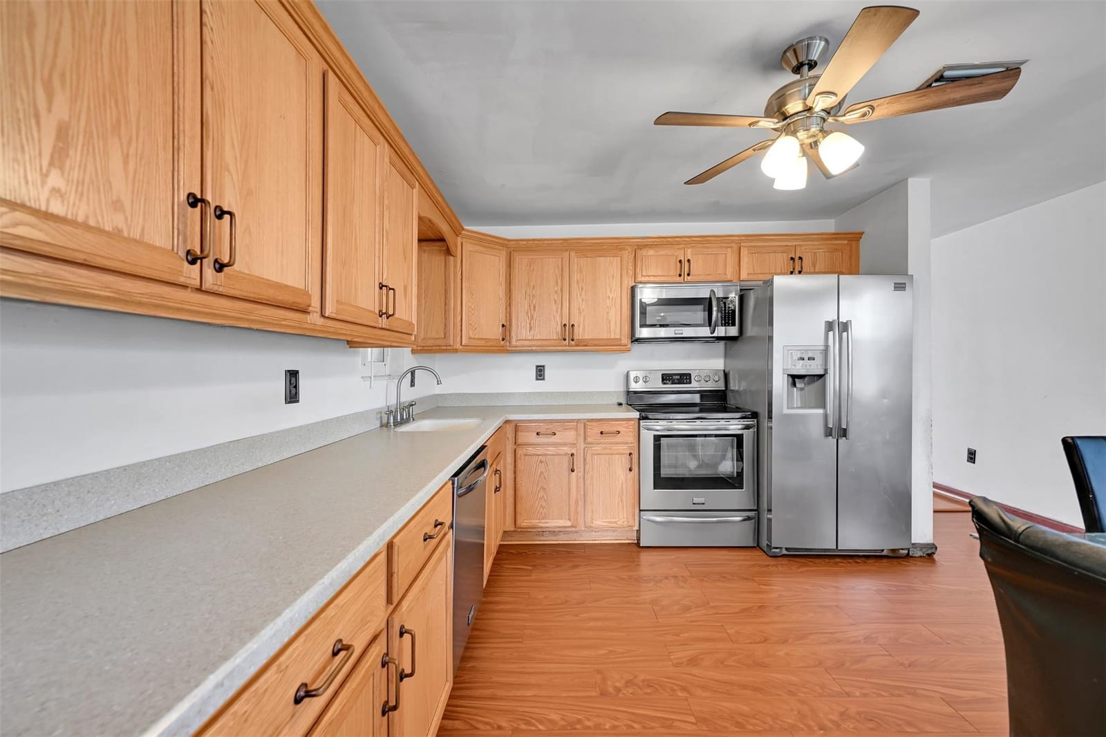 5031 SW 94th Way — photo 11