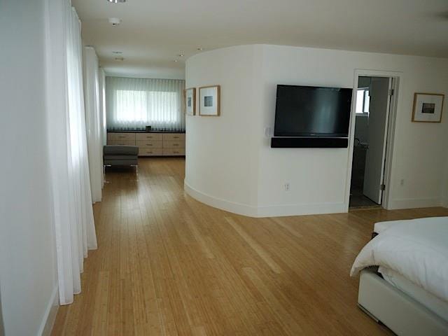 8301 NE 10th Avenue, Miami, FL 33138 photo 4