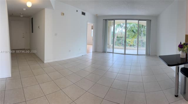 1824 Brickell Avenue 4B, sold in Villa Brickell, Miami, FL
