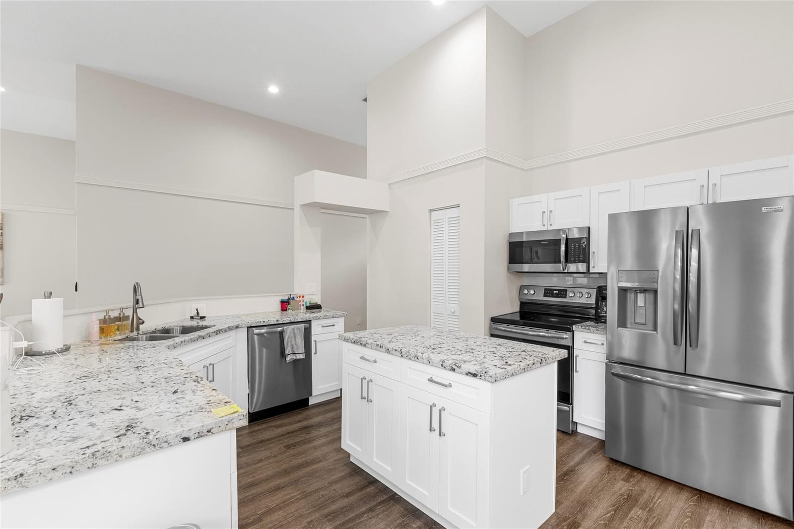 10365 Buena Ventura Drive — photo 3