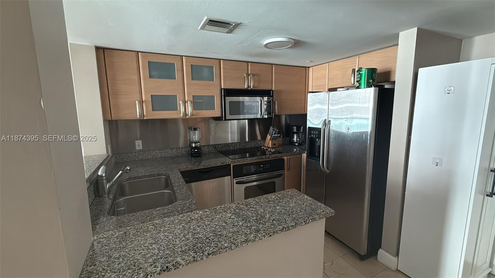 2101 Brickell Avenue 508, Miami, FL 33129 photo 3