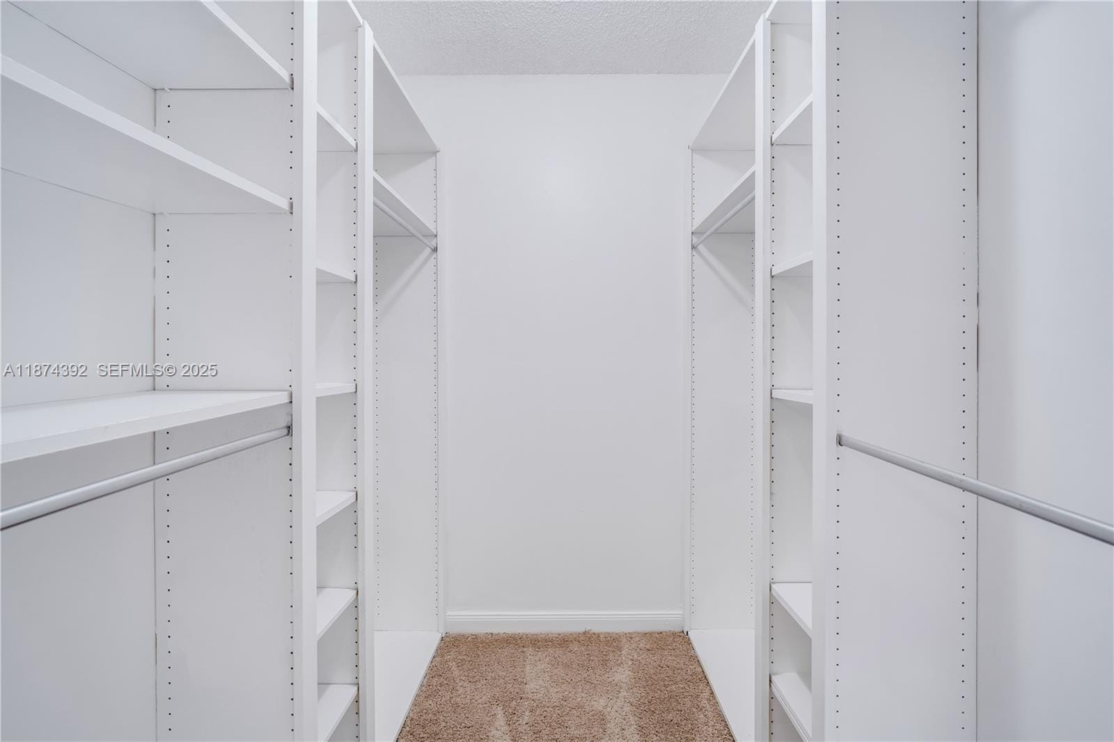 3104 Kingston Court 11D, West Palm Beach, FL 33409 photo 21