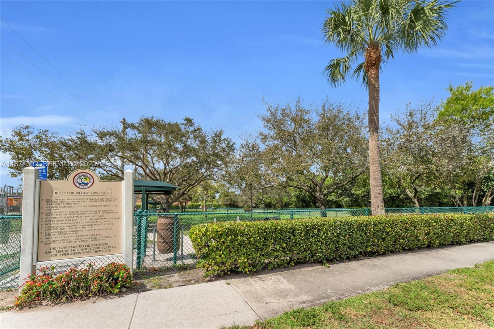 3104 Kingston Court 11D, West Palm Beach, FL 33409 photo 29