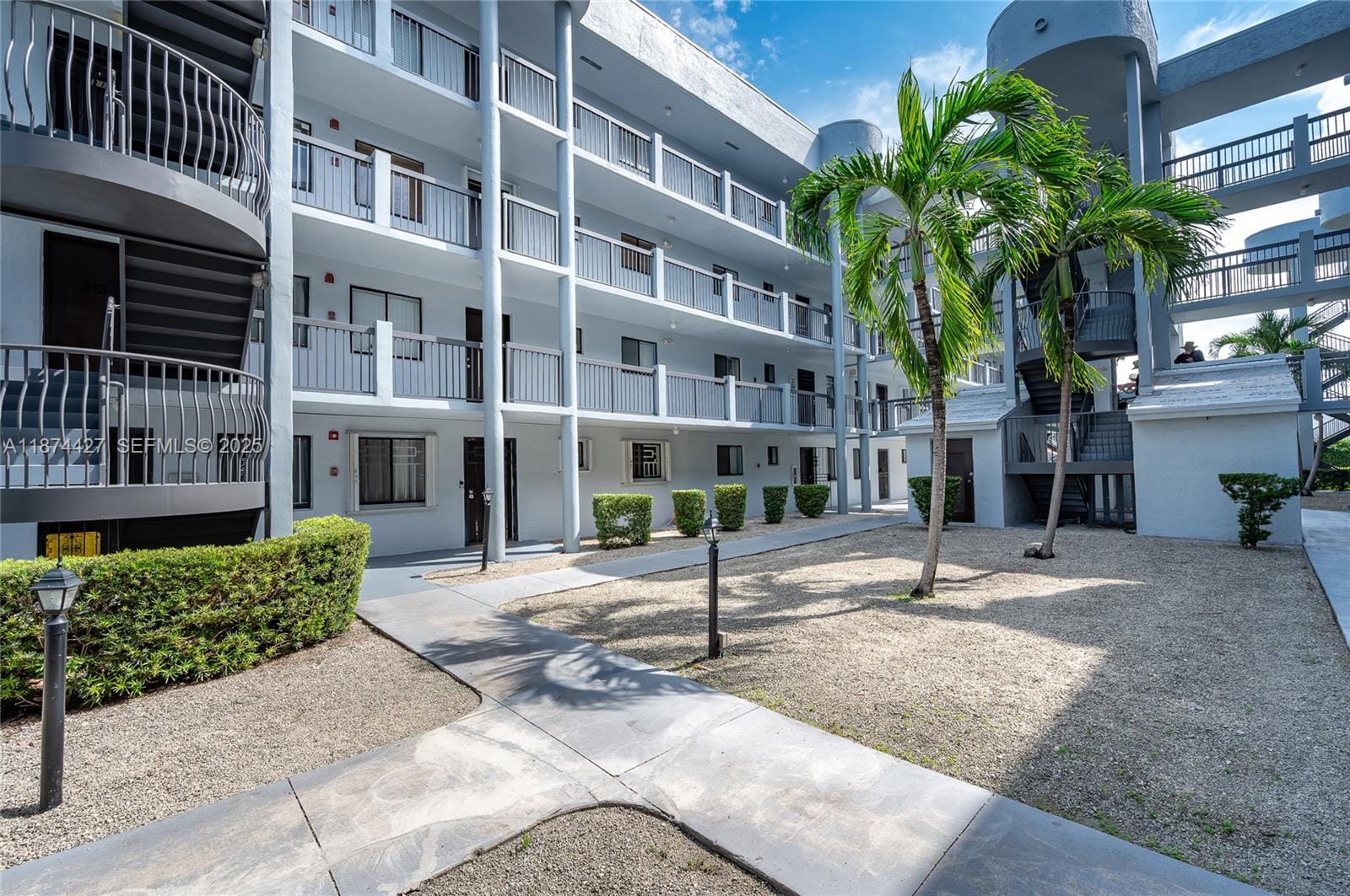 5300 W 21st Court 311, Hialeah, FL 33016 photo 3