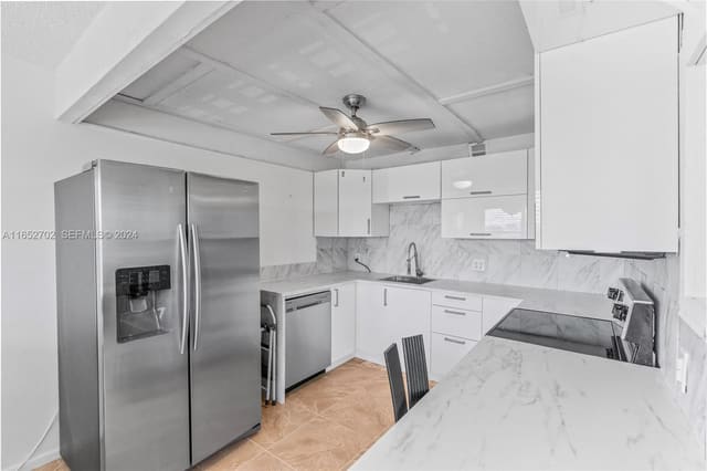 3024 Farnham O 3024, sold in Farnham M Condo, Deerfield Beach, FL