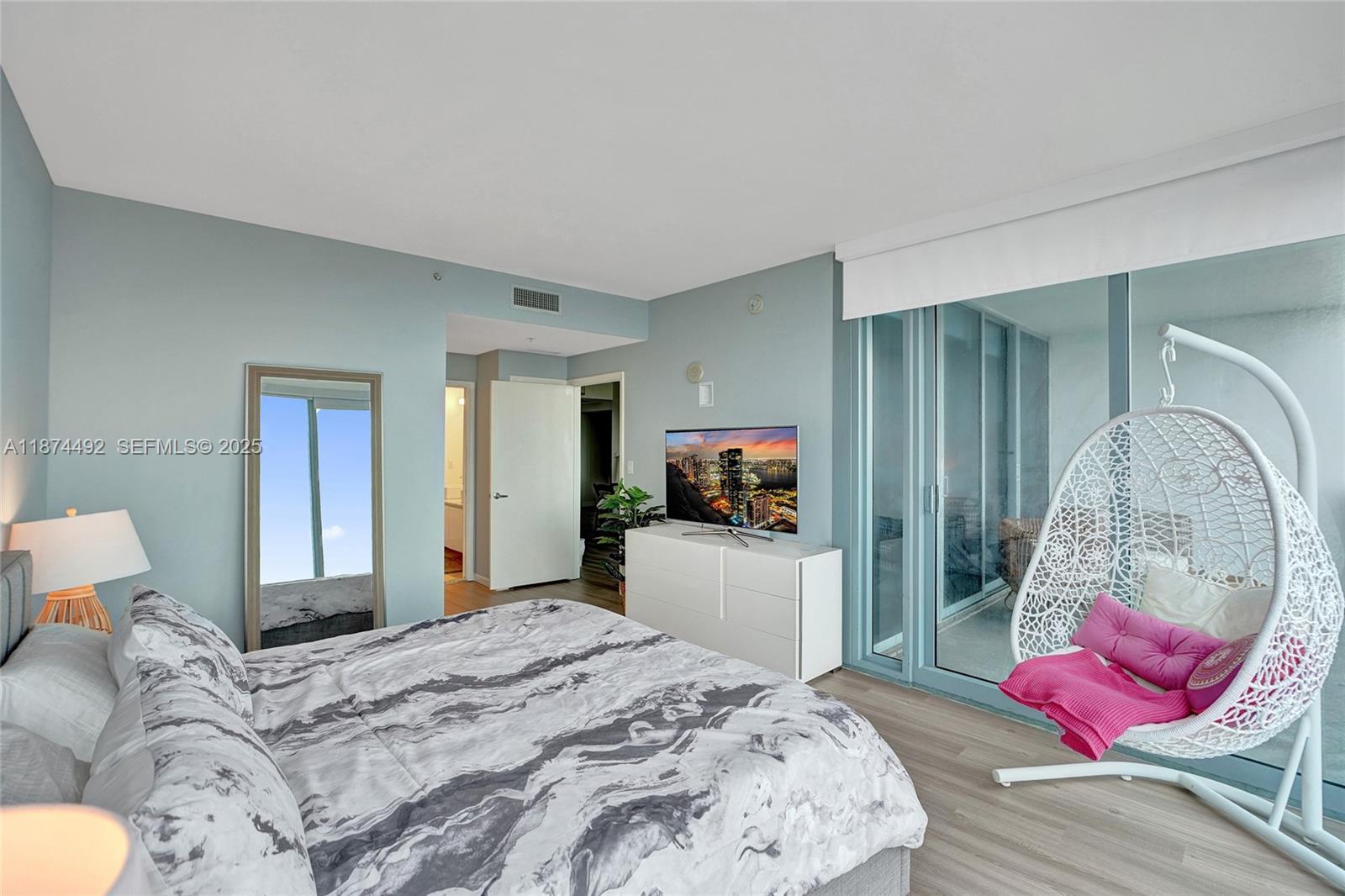 601 NE 36th Street 2703, Miami, FL 33137 photo 14