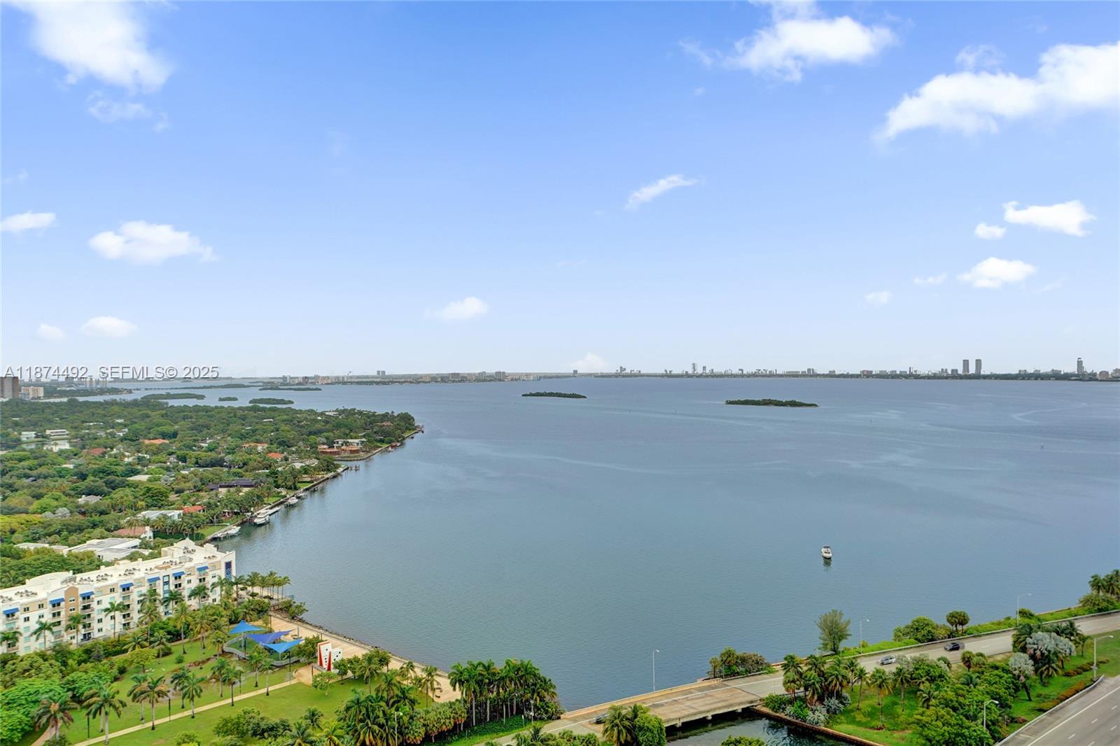 601 NE 36th Street 2703, Miami, FL 33137 photo 4