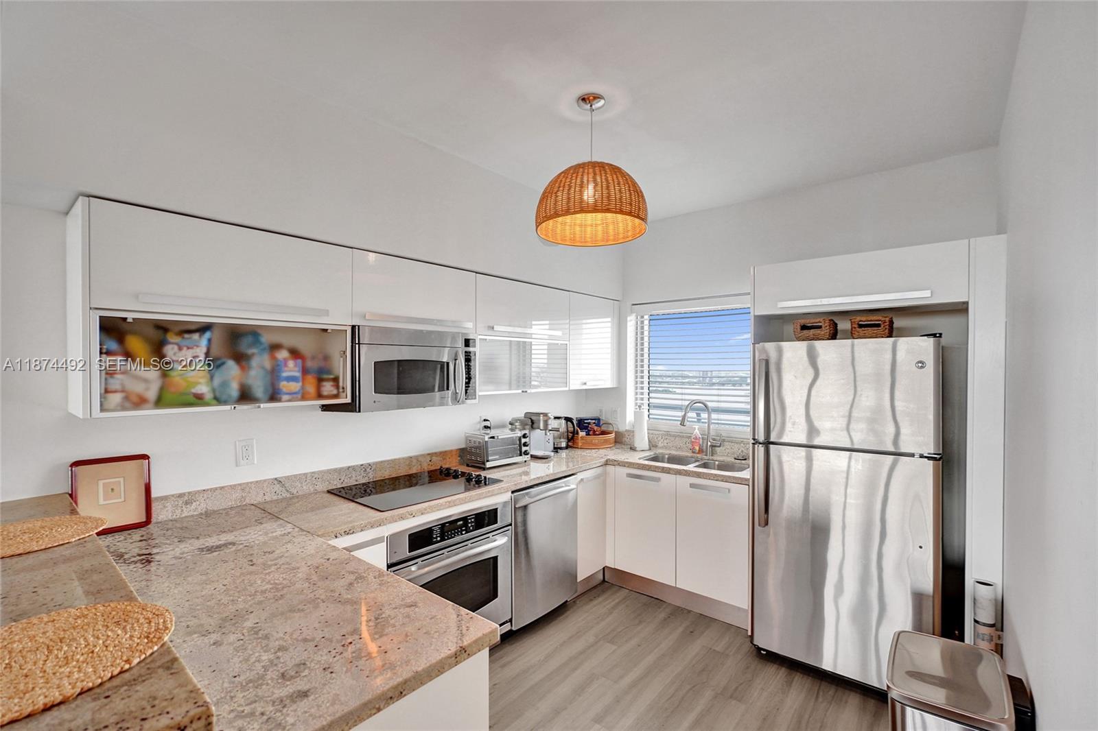 601 NE 36th Street 2703, Miami, FL 33137 photo 7