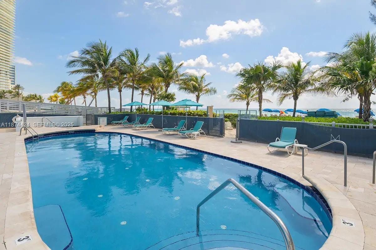 18683 Collins Avenue 1609 — photo 3