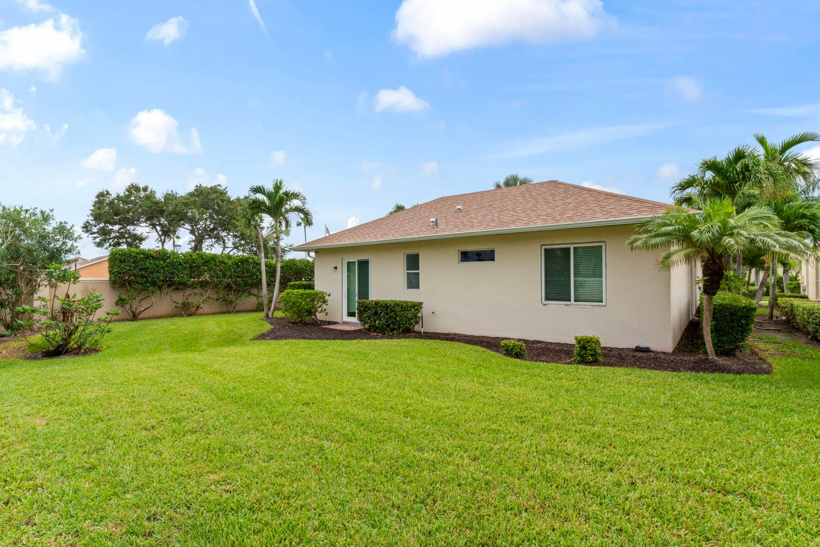 3254 Lakeshore Drive — photo 9