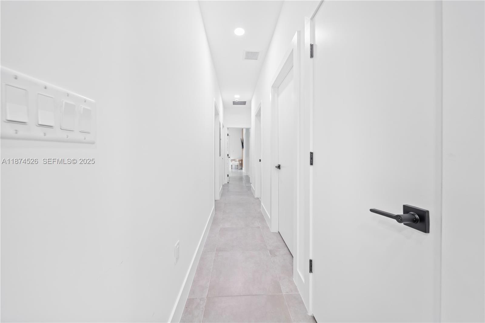 857 SW 14th Avenue A, Miami, FL 33135 photo 25