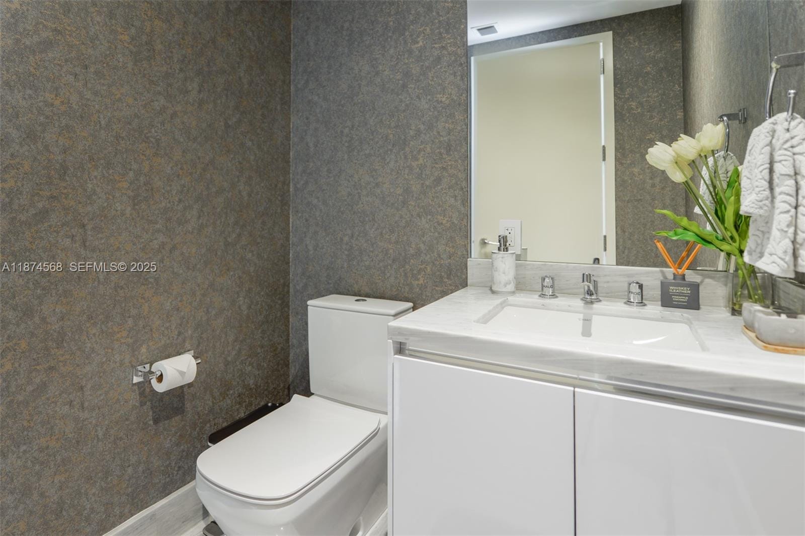 16901 Collins Avenue 4005, Sunny Isles Beach, FL 33160 photo 17