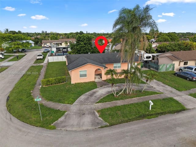 4211 SW 135th Avenue, sold in San Sebastian Unit No 5, Miami, FL
