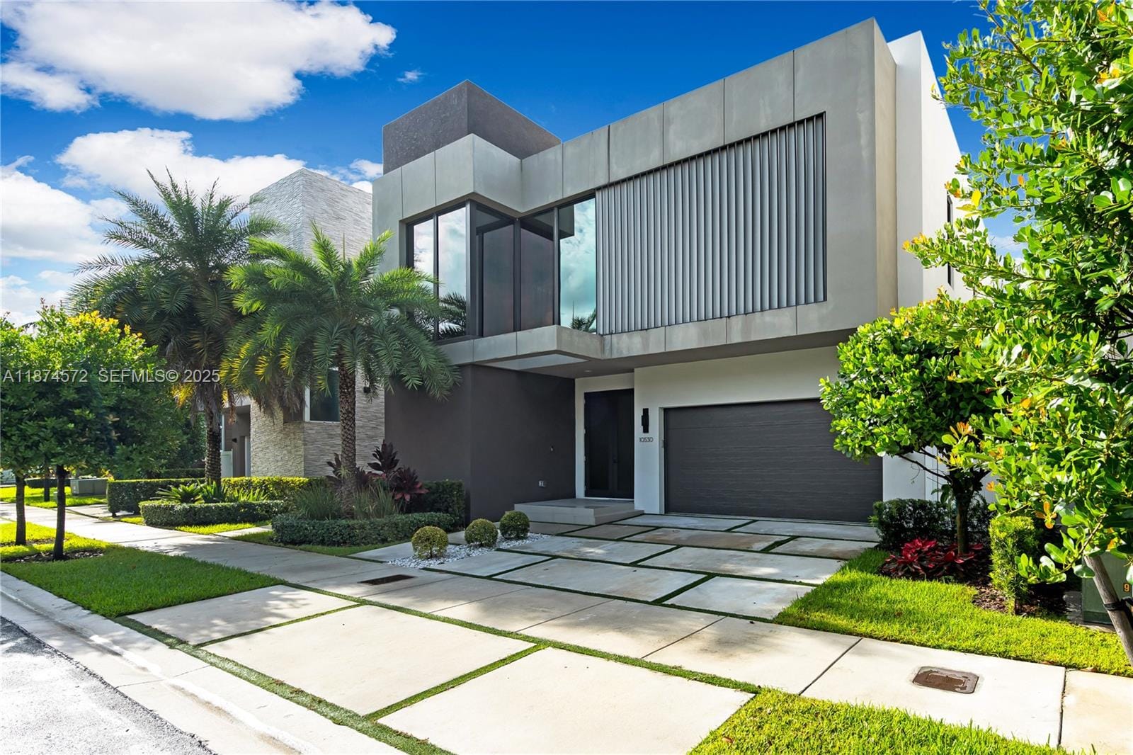 10530 NW 67th Terrace, Doral, FL 33178 photo 4