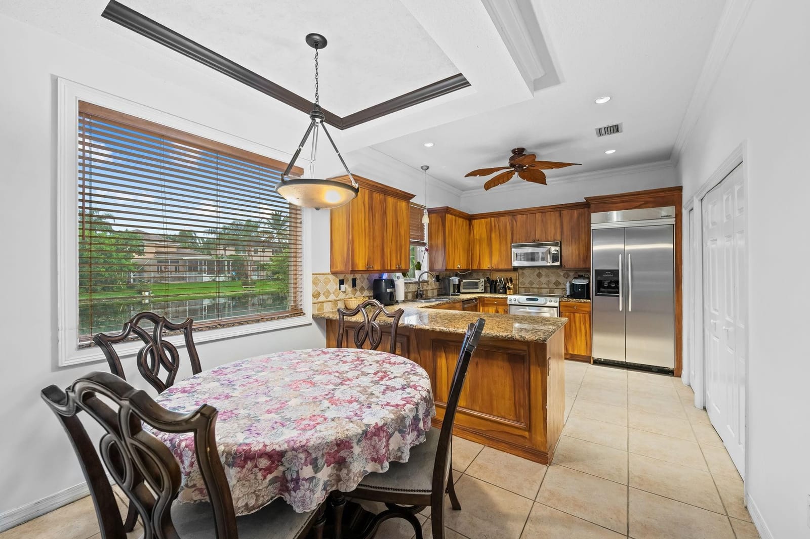 2010 NW 99th Avenue, Pembroke Pines, FL 33024 photo 17