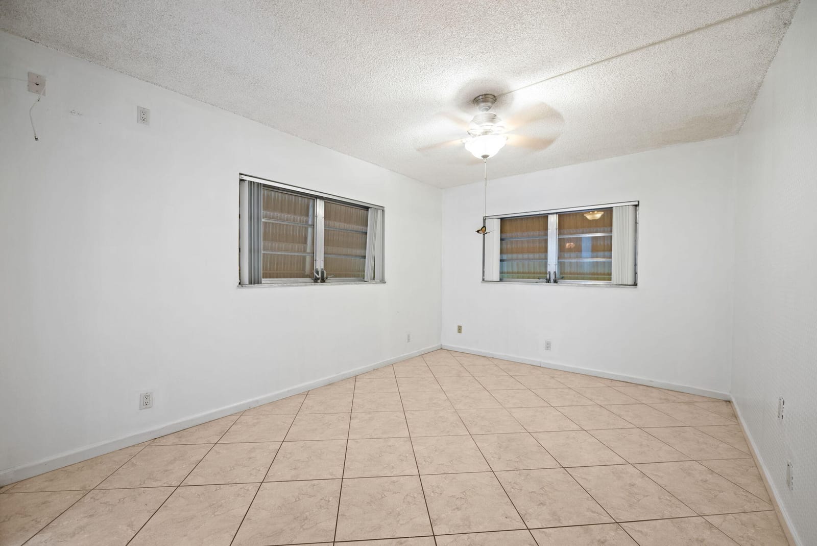 2040 NW 81st Avenue 111, Pembroke Pines, FL 33024 photo 25