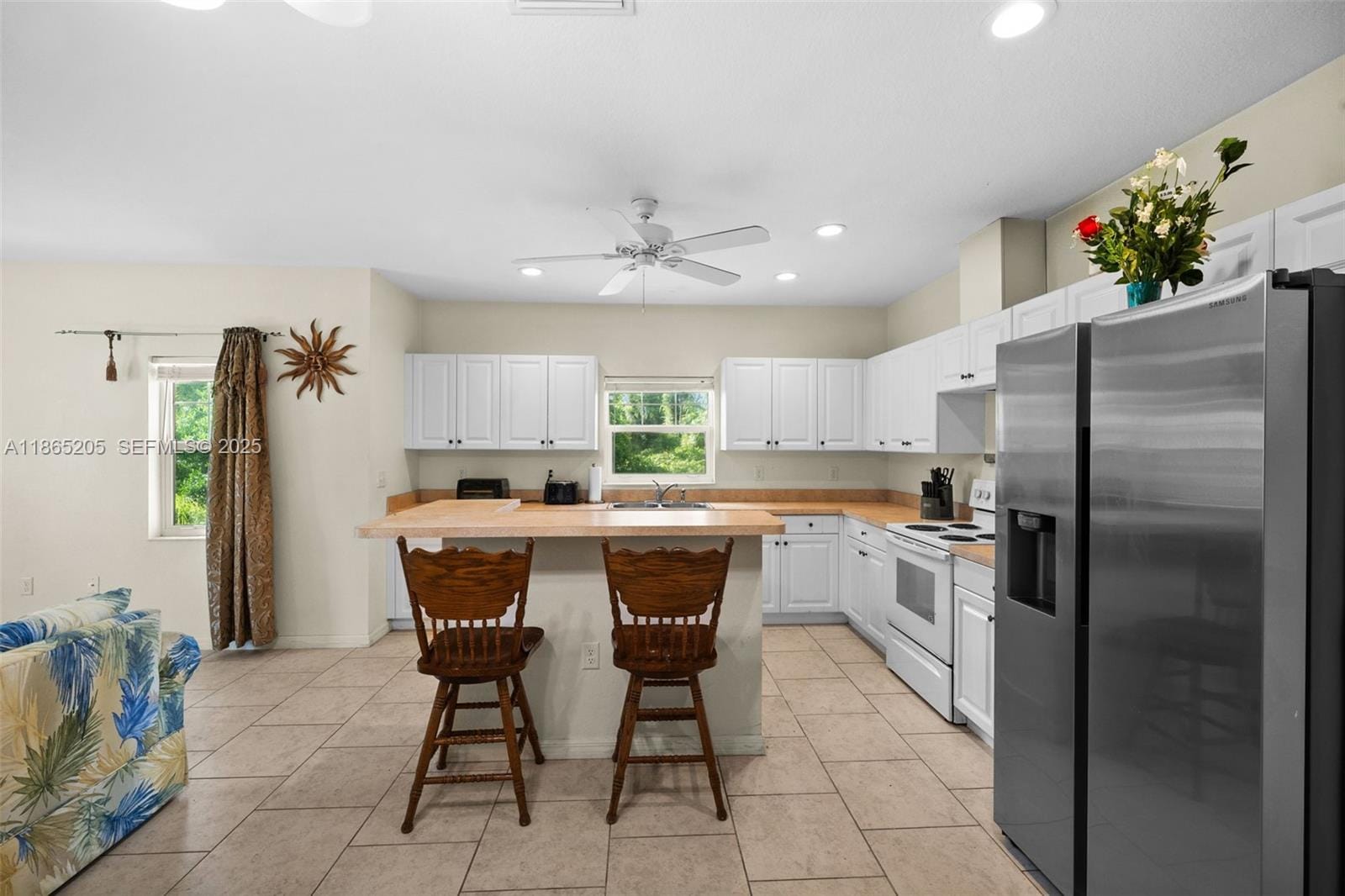 4178 Mermell Circle — photo 3