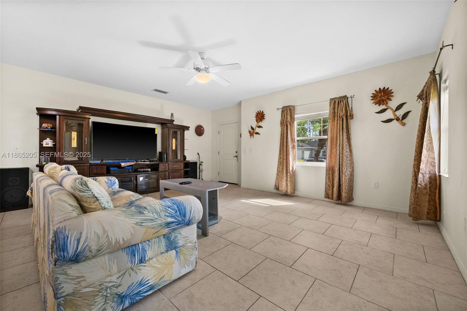 4178 Mermell Circle — photo 5