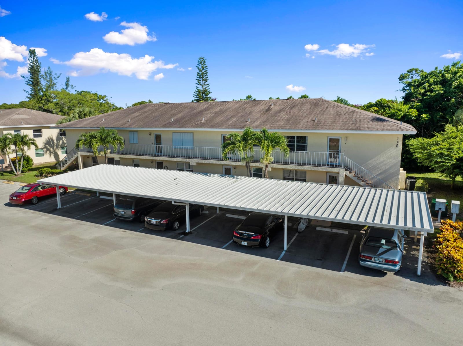2950 SE Ocean Boulevard 126-8, Stuart, FL 34996