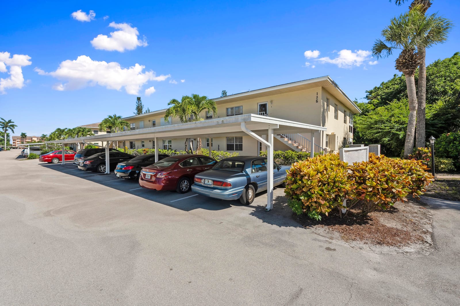 2950 SE Ocean Boulevard 126-8, Stuart, FL 34996 photo 5